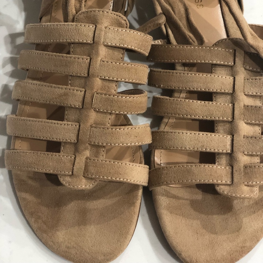 EXPRESS SHOES